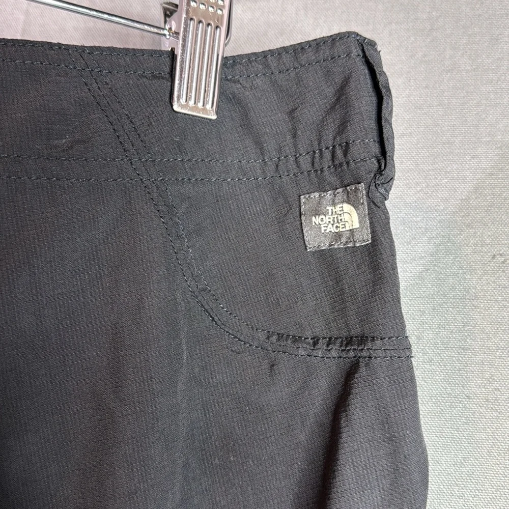 The North Face‎ Black Cargo Shorts Performance Fit
